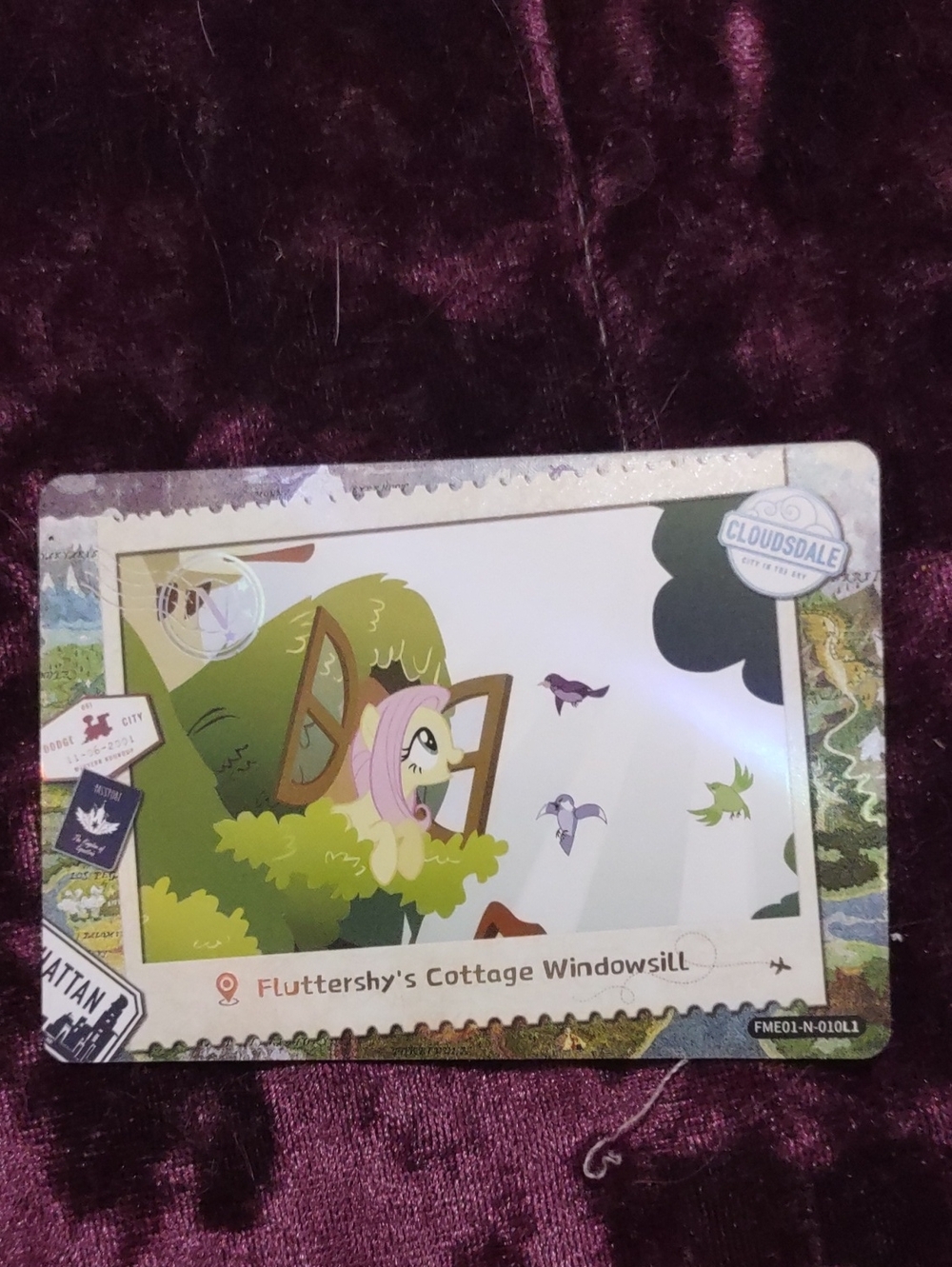 My Little Pony Fluttershy’s Cottage Windowsill Collectible Card - Pink